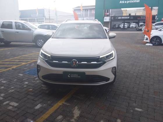 VOLKSWAGEN NIVUS 1.0 200 TSI TOTAL FLEX HIGHLINE AUTOMÁTICO